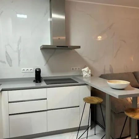 Apartment Moderno Cerca Al Mar